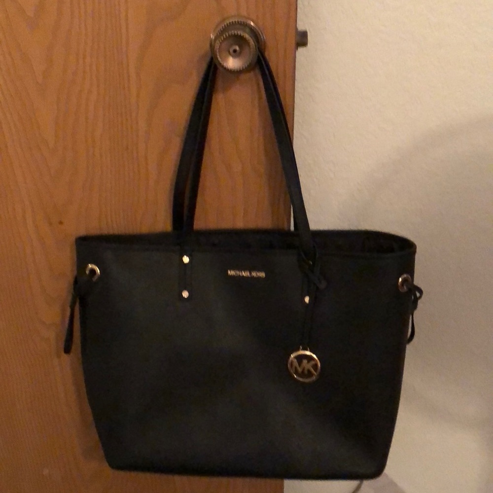 Michael Kors tote